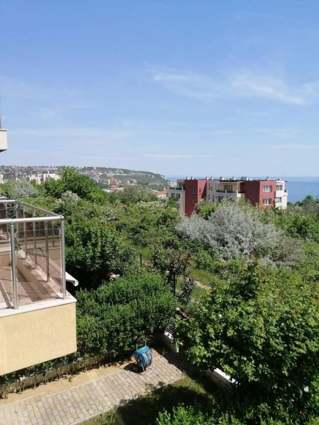Byala-Apartment-Valmira Byala  Esterno foto